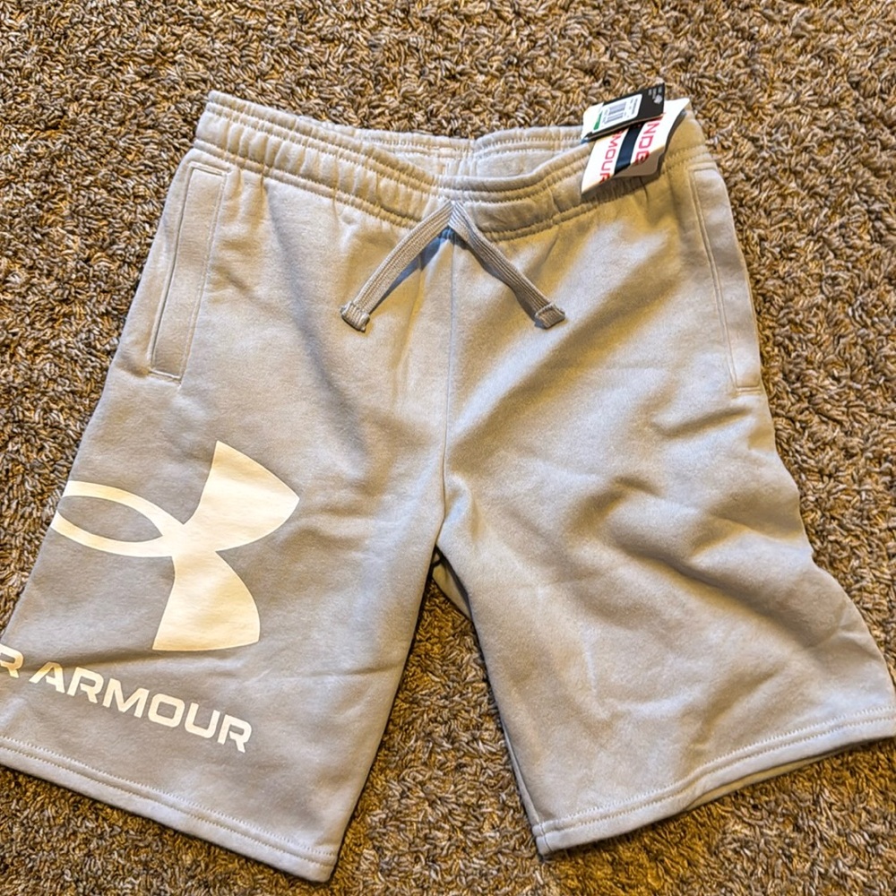 Fleece shorts, new, under Armour
